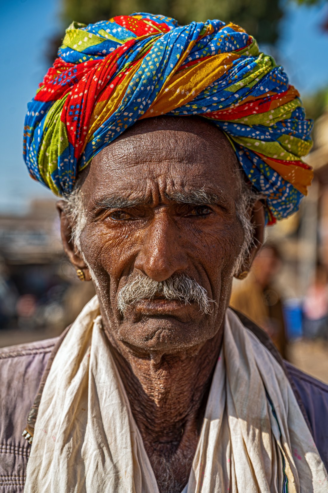 Retrato de homem de turbante no Rajastão